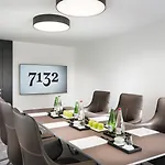 7132 5*